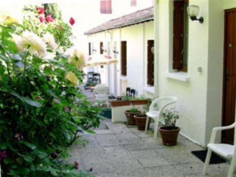 Arcantis Hotel Metropole Châtel-Guyon Exterior photo